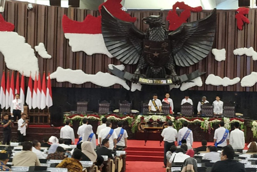 575 Anggota DPR Periode 2019-2024 Dilantik Hari Ini